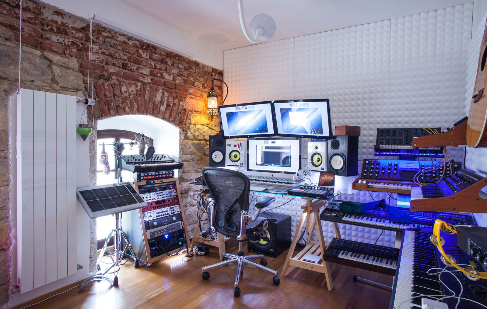 Tips For Soundproofing Your Home Studio