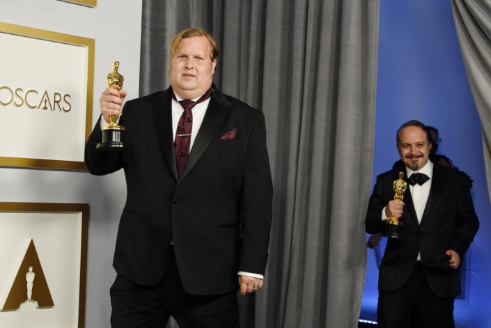 Phillip Bladh winning Oscar